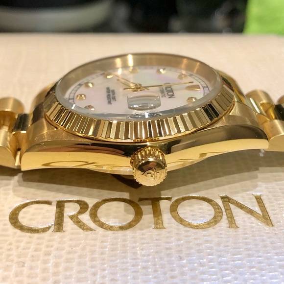 {SOLD ON MERCARI} Croton Presidential Automatic Diamond Date MOP Unisex Watch - Picture 9 of 9